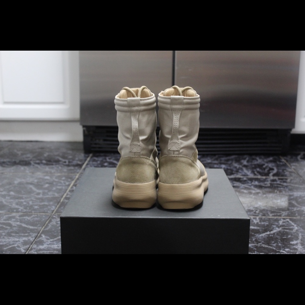Yeezy season 3 - Picture 3 of 7